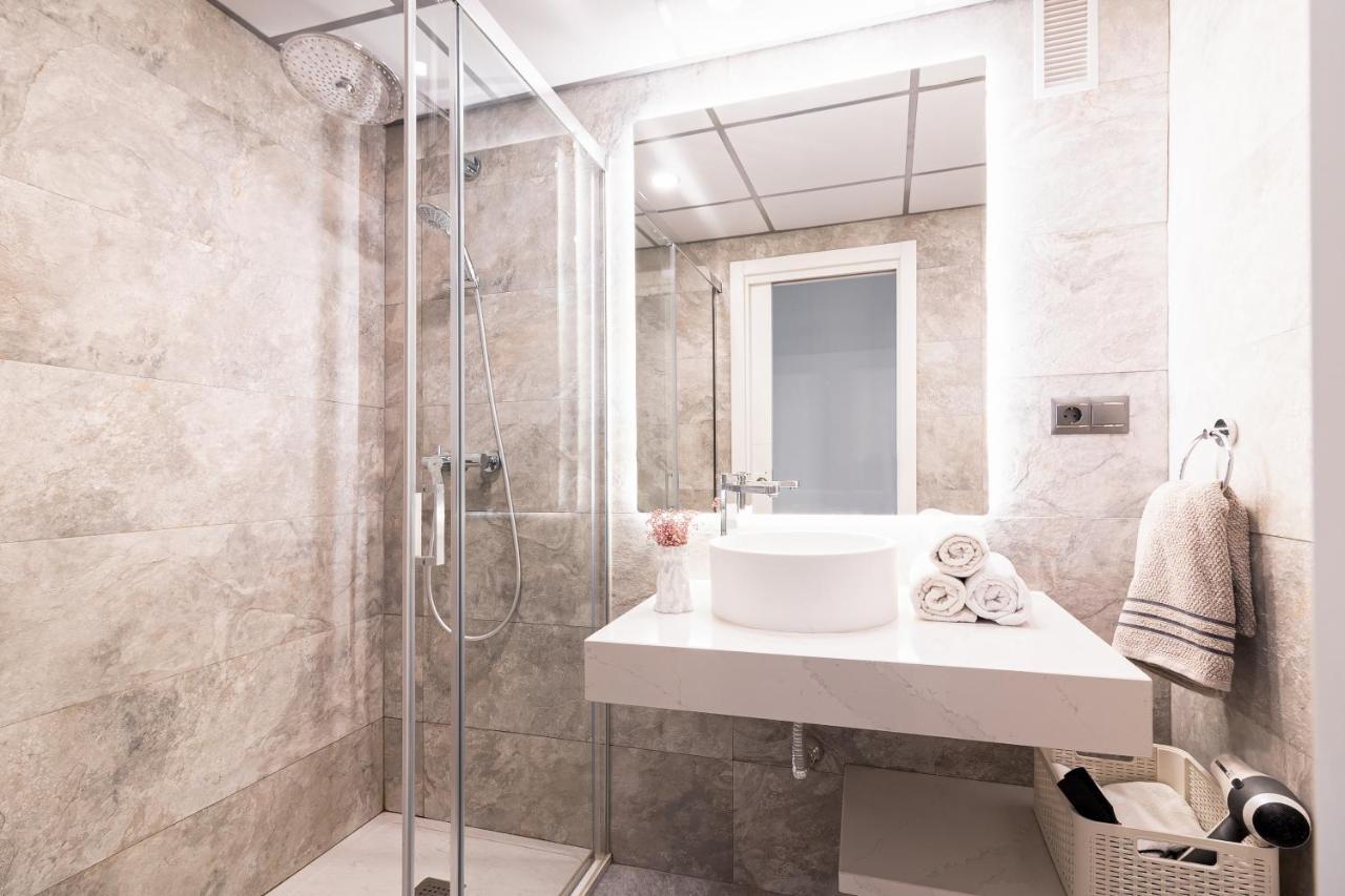 Apartamento Vicky Victoria Málaga Esterno foto